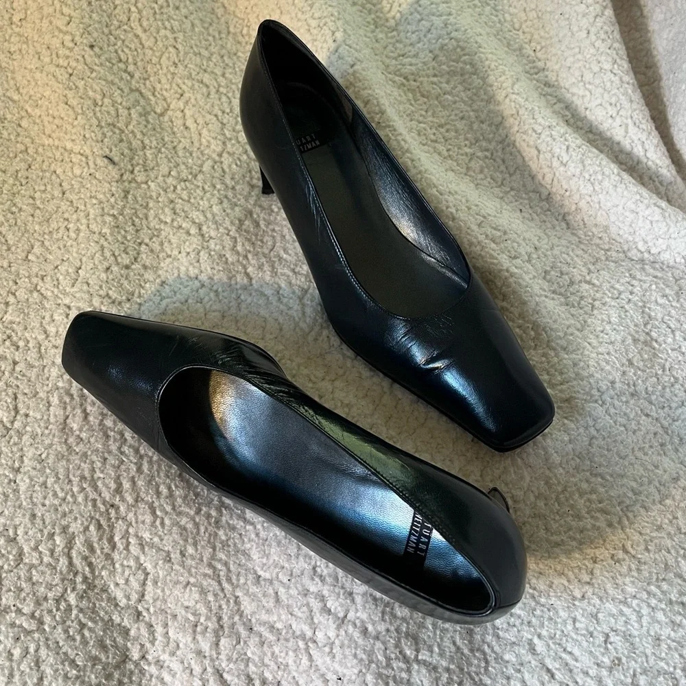 Stuart Weitzman Navy Heels with Bronze Block Accent - Picture 12 of 15